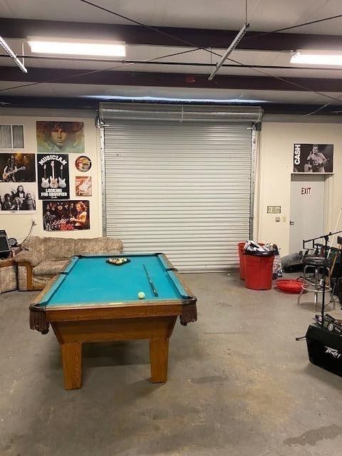 251 S 6th St, Coalinga, CA 93210