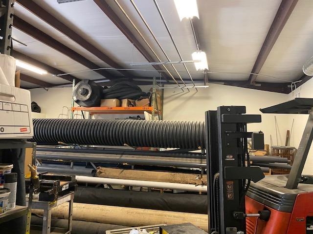 251 S 6th St, Coalinga, CA 93210