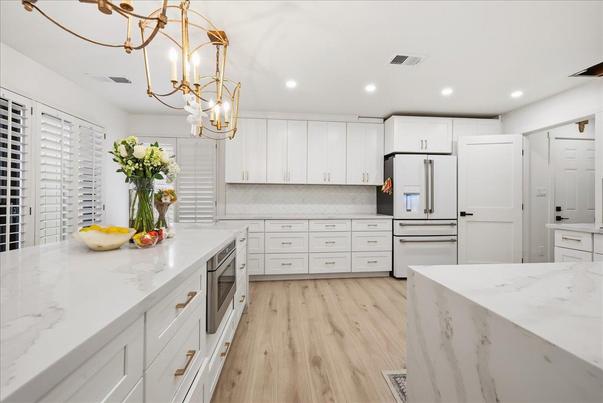 273 Hartnell Pl, Sacramento, CA 95825