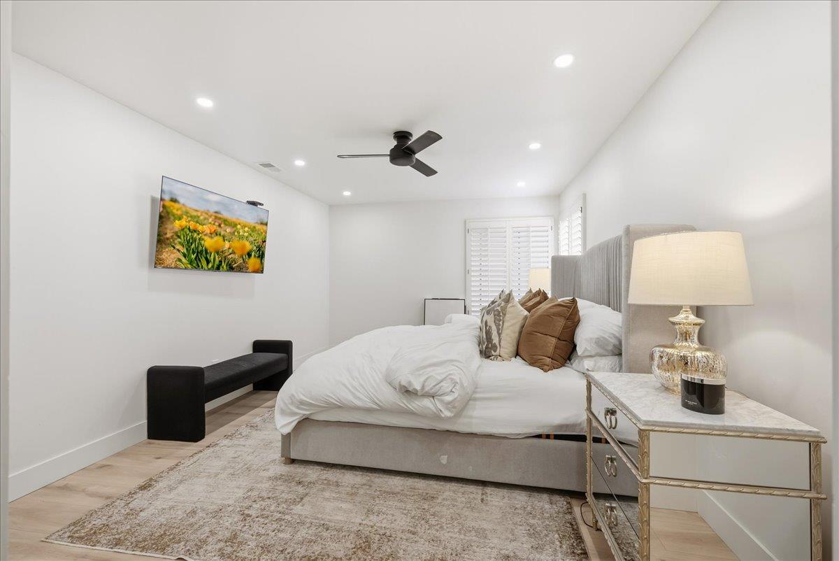 273 Hartnell Pl, Sacramento, CA 95825