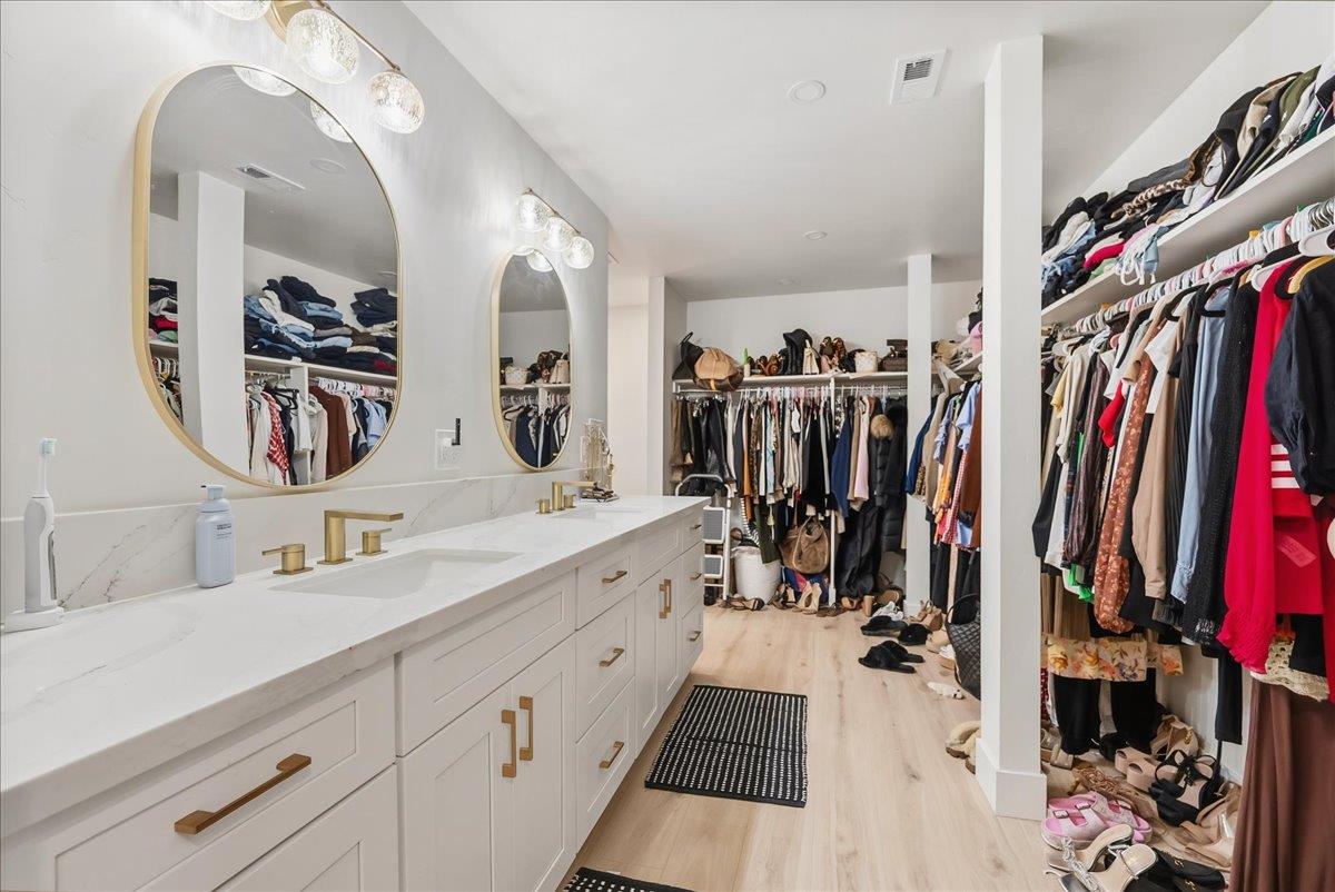 273 Hartnell Pl, Sacramento, CA 95825