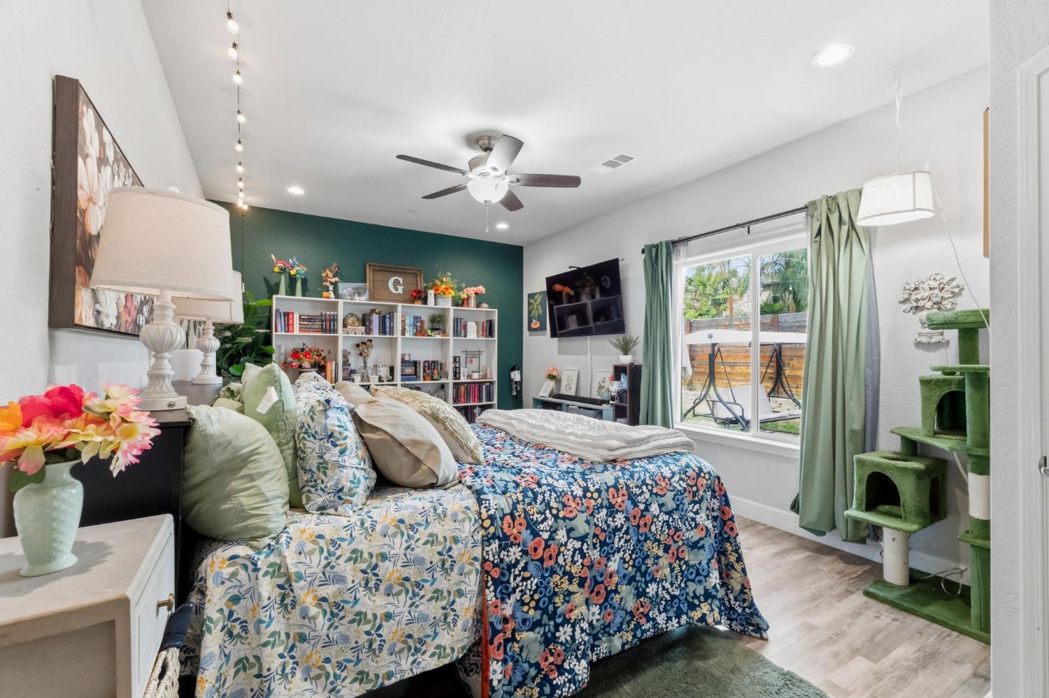 2286 E Jefferson Ave, Reedley, CA 93654