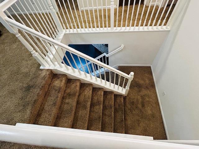 4381 W Pinsapo Dr, Fresno, CA 93722