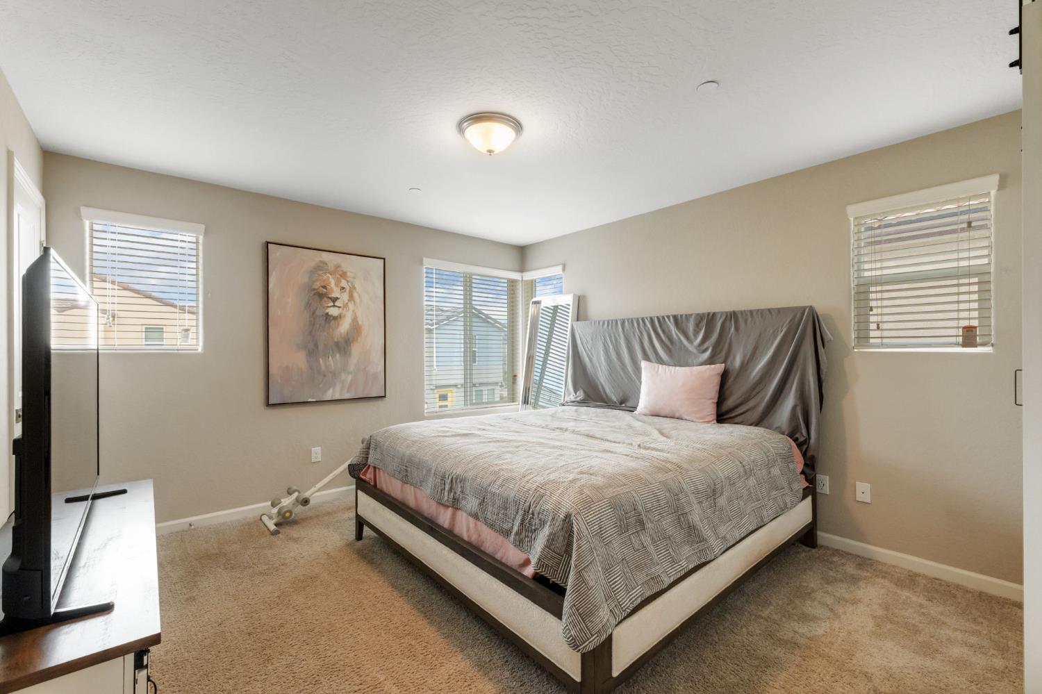 1106 Significant Way W, Madera, CA 93636