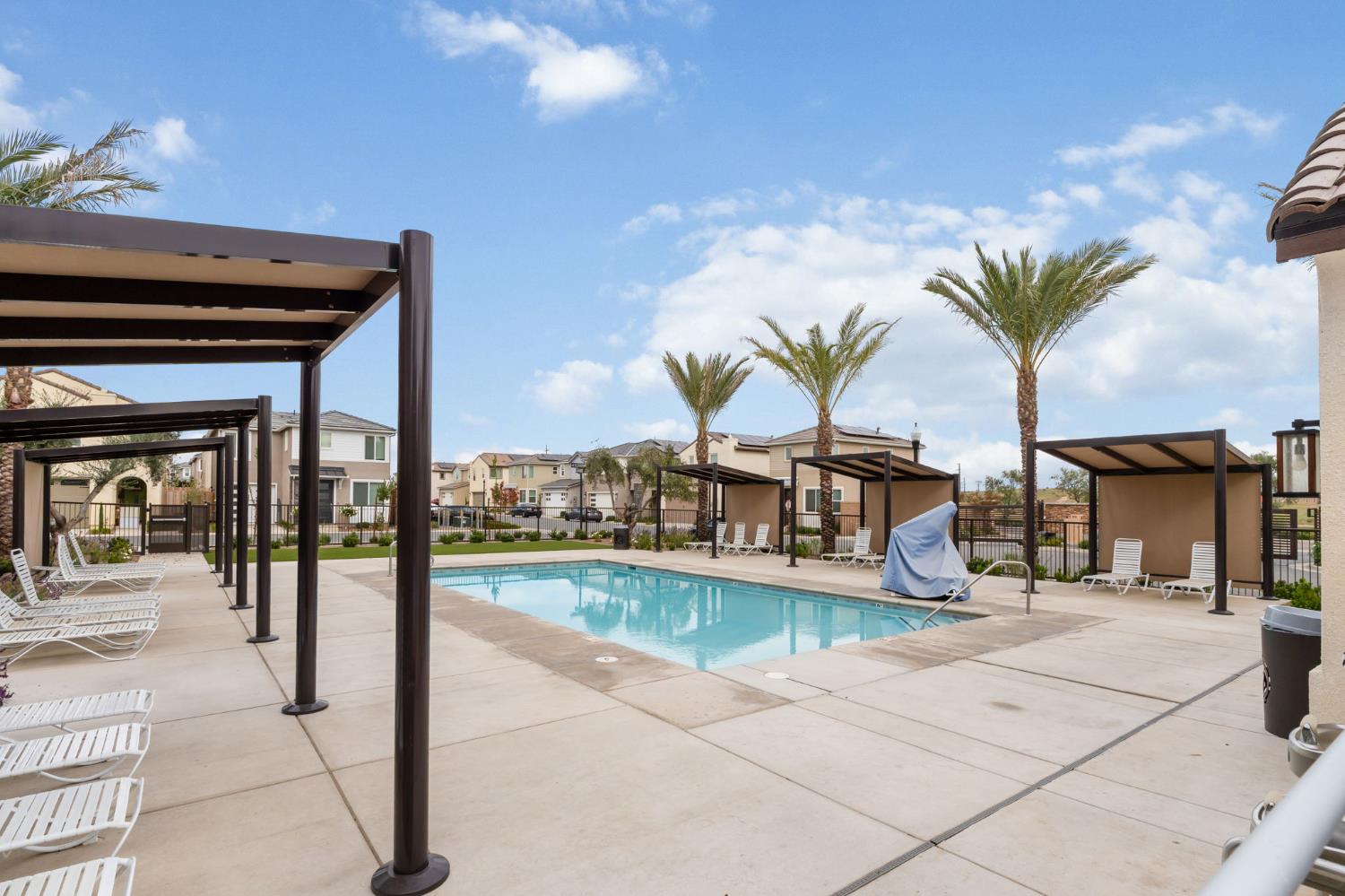 1106 Significant Way W, Madera, CA 93636