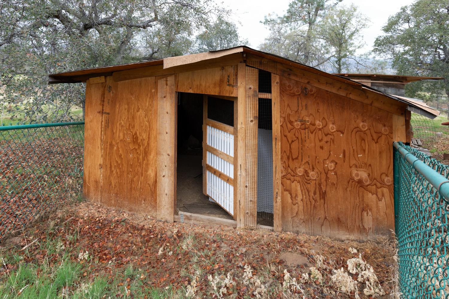 41508 Roaring River Ct, Coarsegold, CA 93614