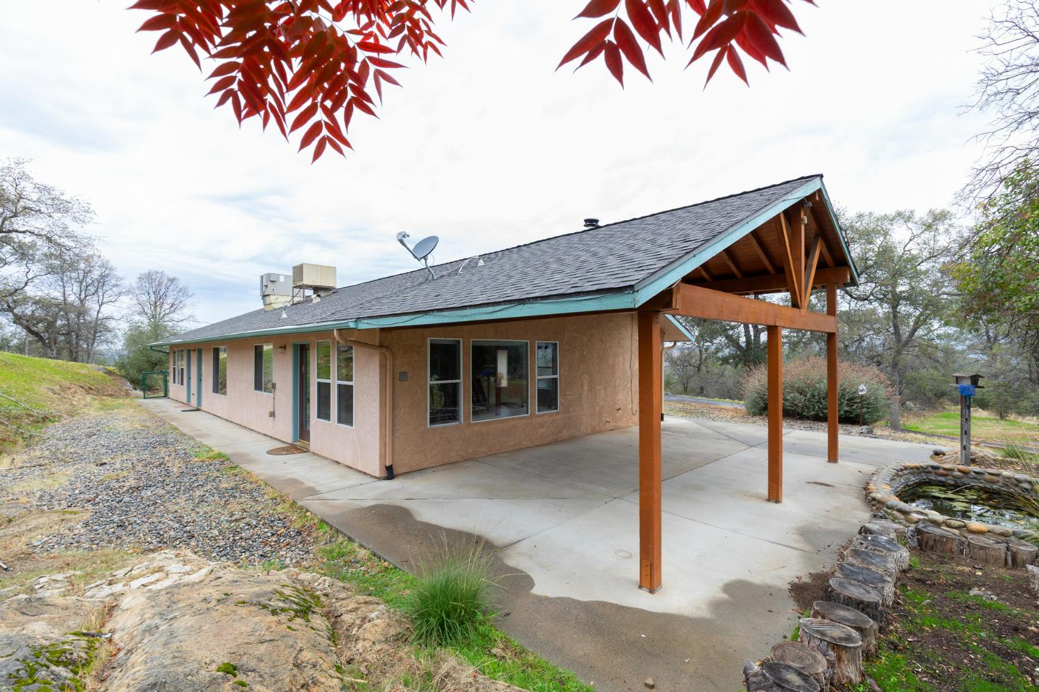 41508 Roaring River Ct, Coarsegold, CA 93614