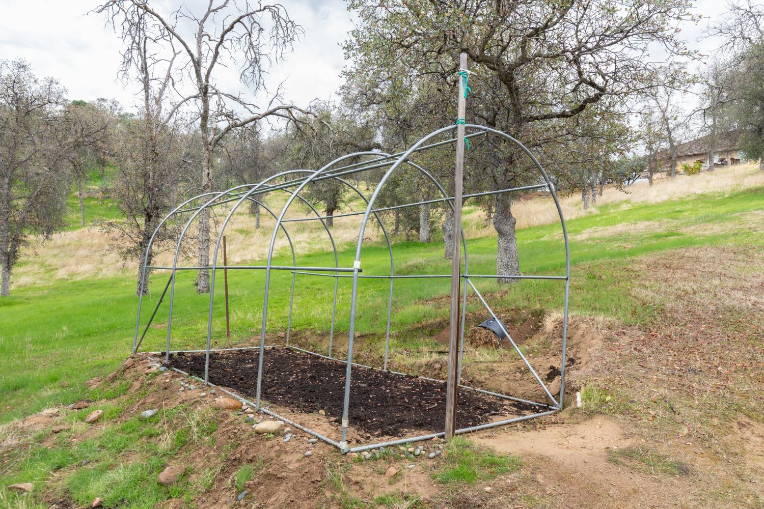 41508 Roaring River Ct, Coarsegold, CA 93614