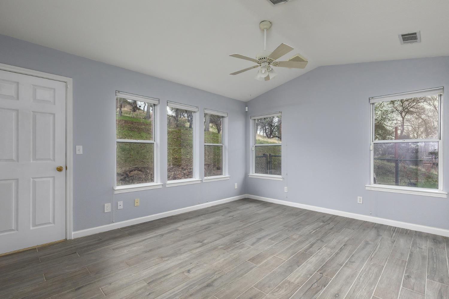 41508 Roaring River Ct, Coarsegold, CA 93614