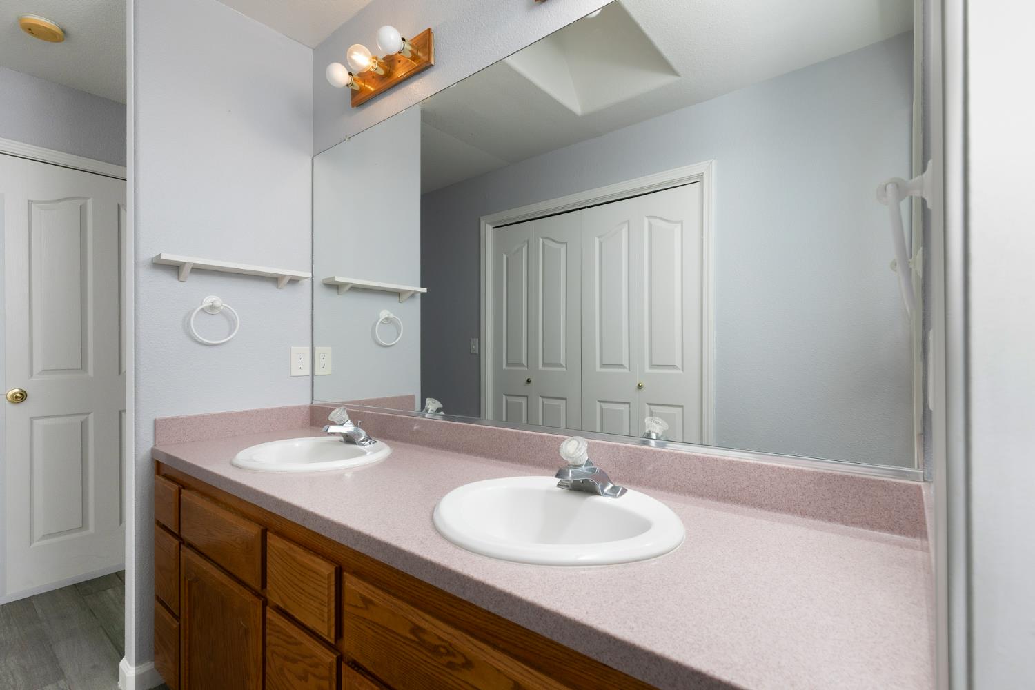 41508 Roaring River Ct, Coarsegold, CA 93614