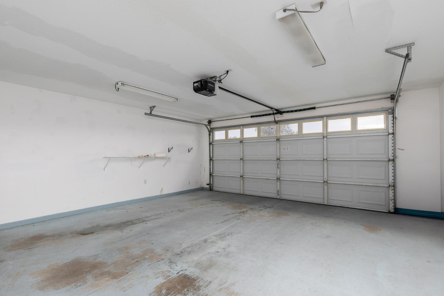 41508 Roaring River Ct, Coarsegold, CA 93614