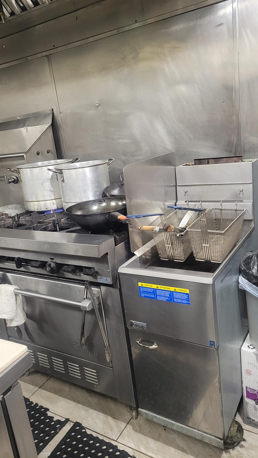 4579 E Chavez Blvd, Fresno, CA 93703