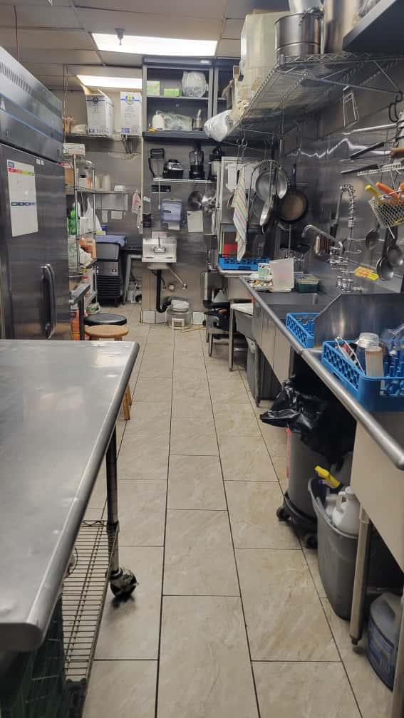 4579 E Chavez Blvd, Fresno, CA 93703