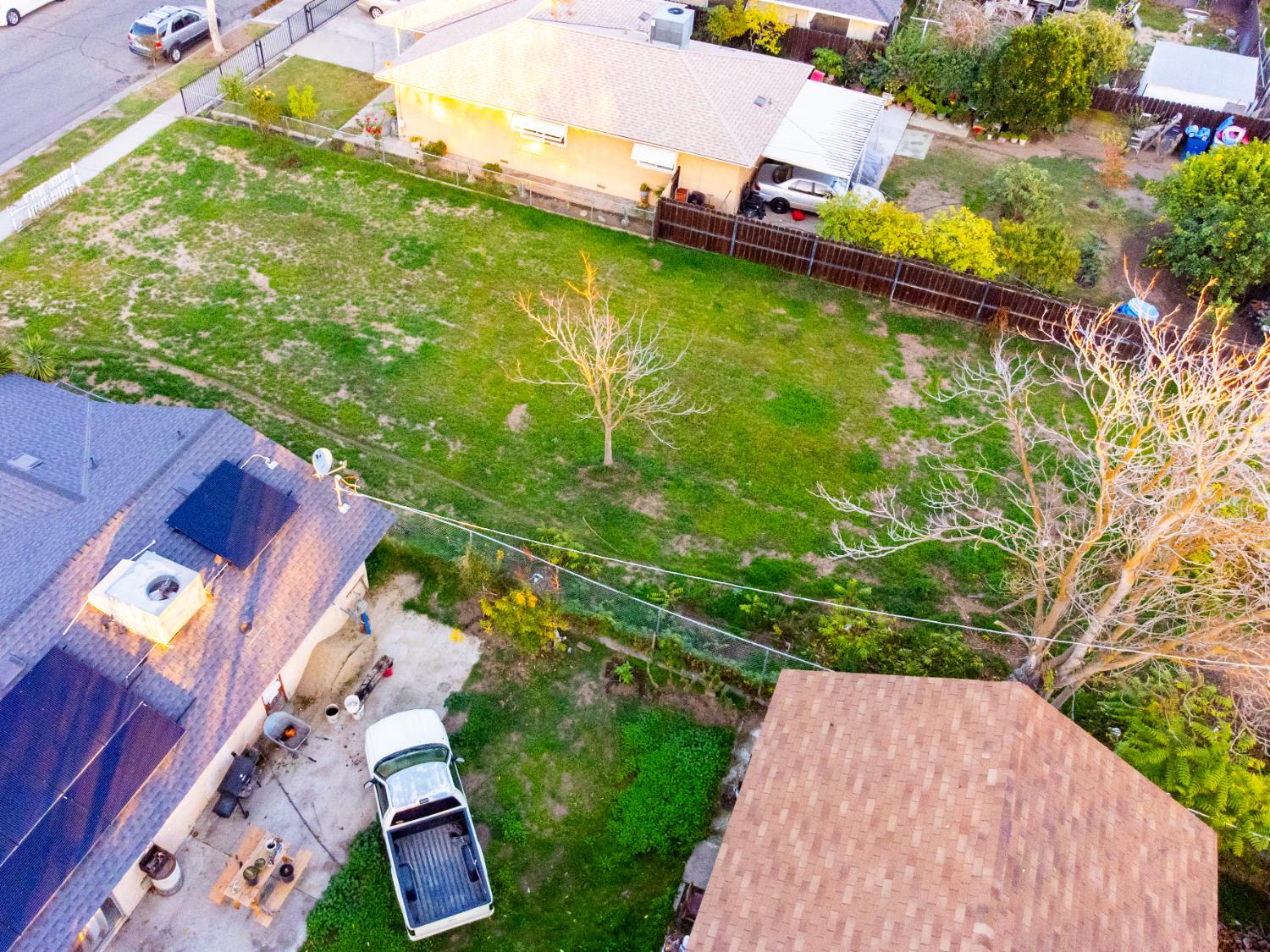 3924 E Grant Ave, Fresno, CA 93702