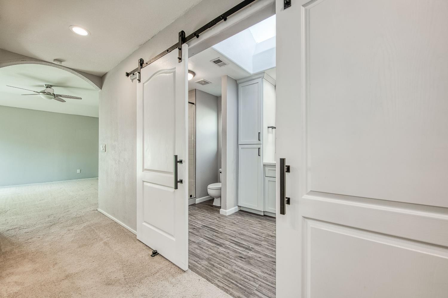 1800 E Omaha Ave, Fresno, CA 93720