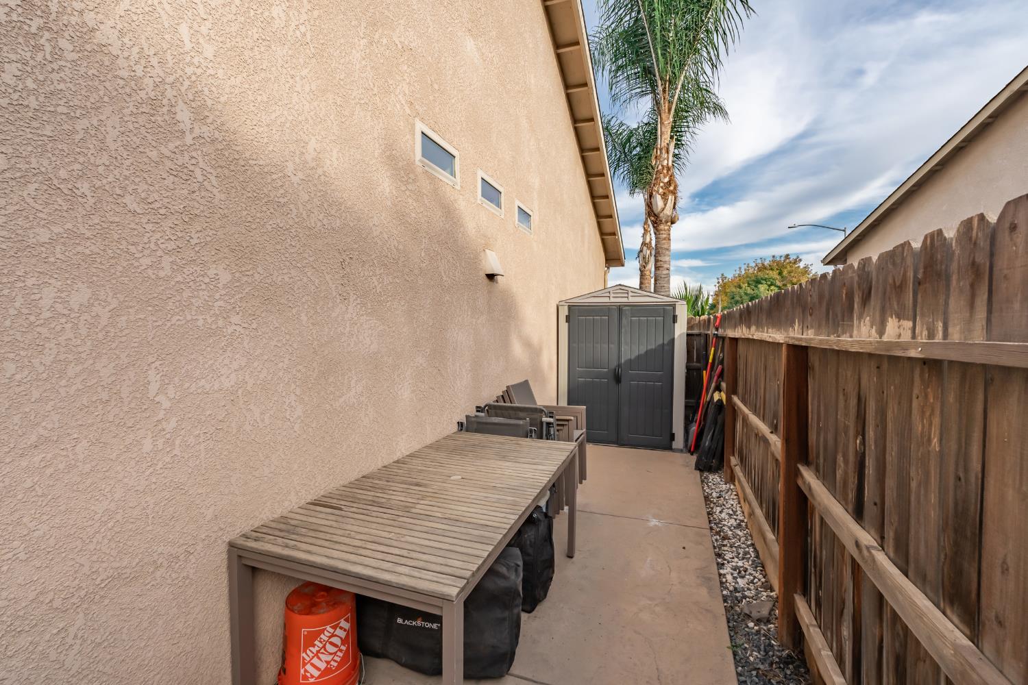 4387 N Ellendale Ave, Fresno, CA 93722