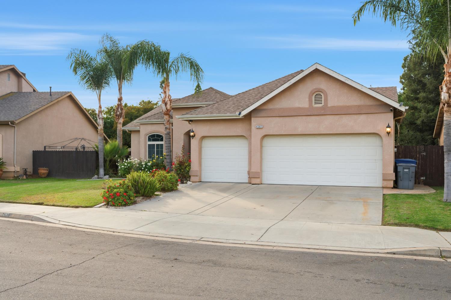 4387 N Ellendale Ave, Fresno, CA 93722