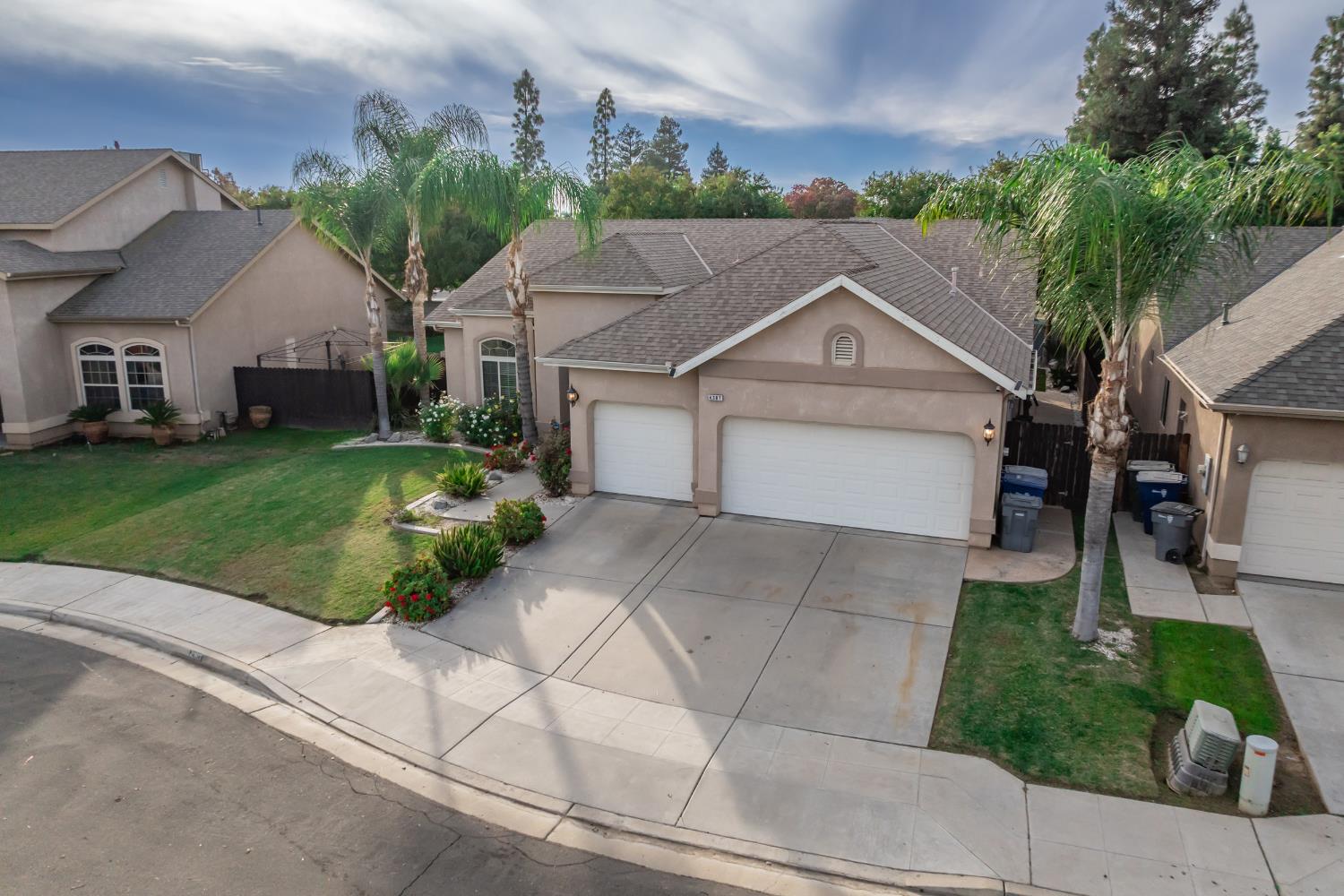 4387 N Ellendale Ave, Fresno, CA 93722