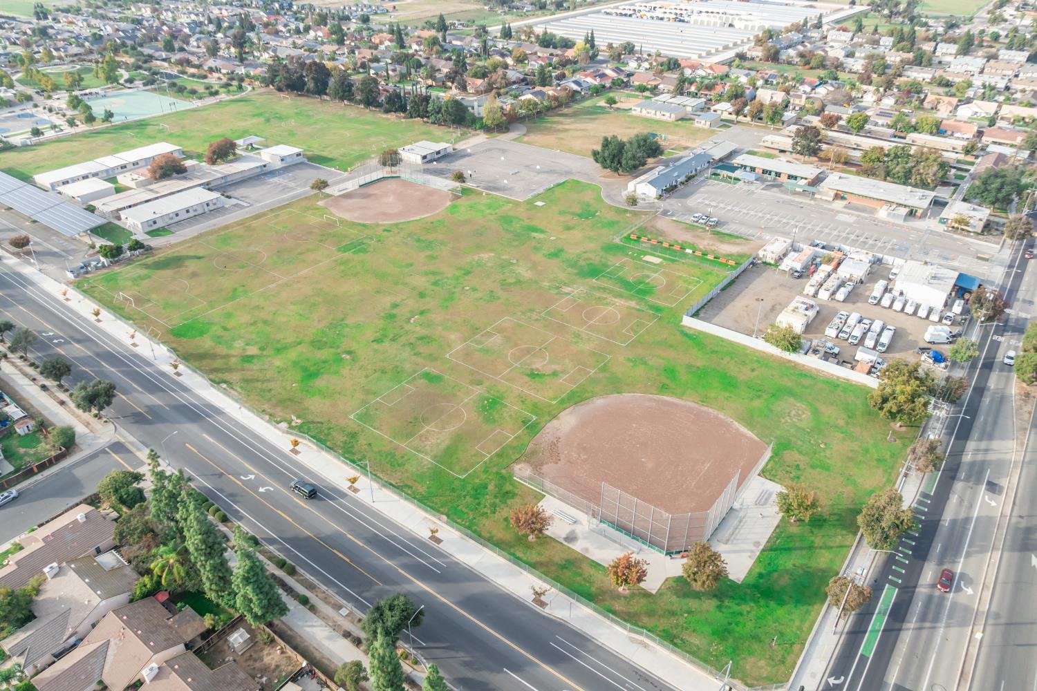 4387 N Ellendale Ave, Fresno, CA 93722