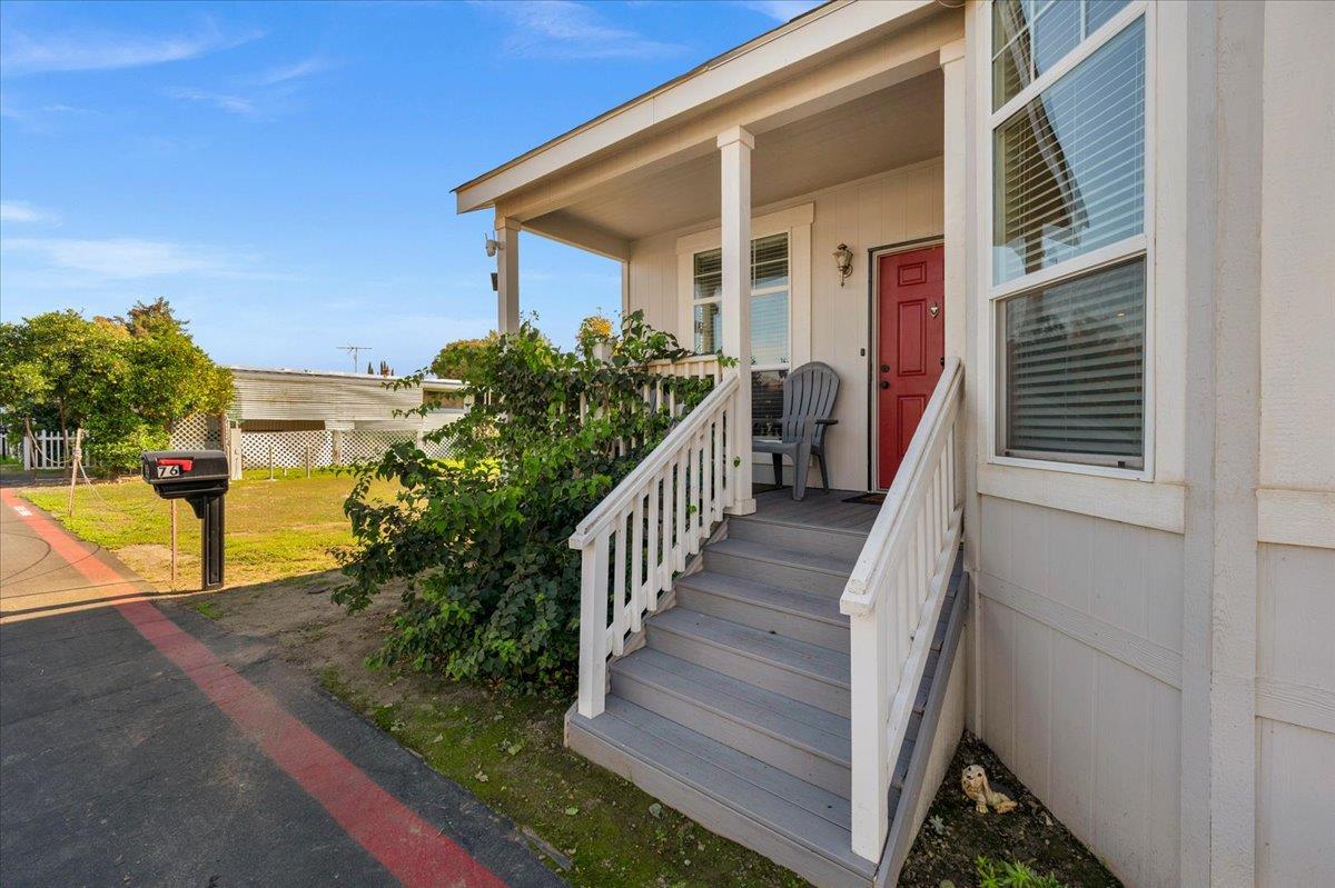 1272 Villa Ave #76, Clovis, CA 93612