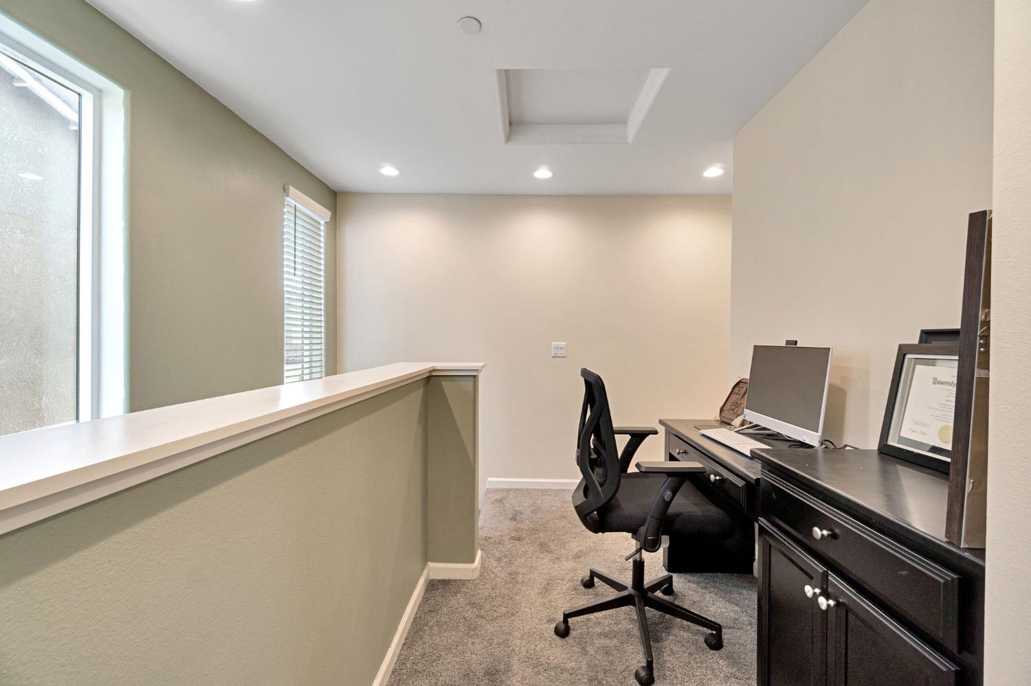 867 Fir St W, Madera, CA 93636