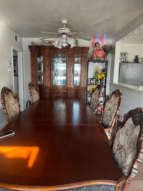 165 E LINDEN, Reedley, CA 93654