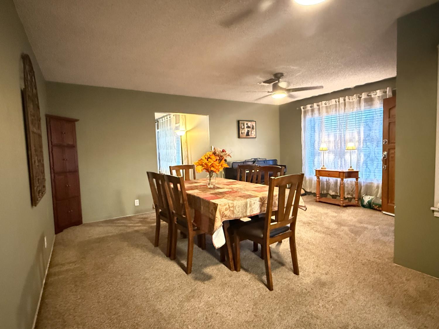 441 W Stanley Ave, Reedley, CA 93654