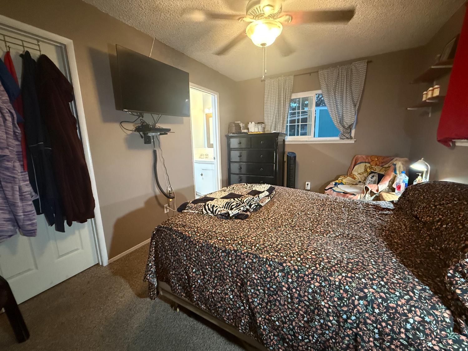 441 W Stanley Ave, Reedley, CA 93654