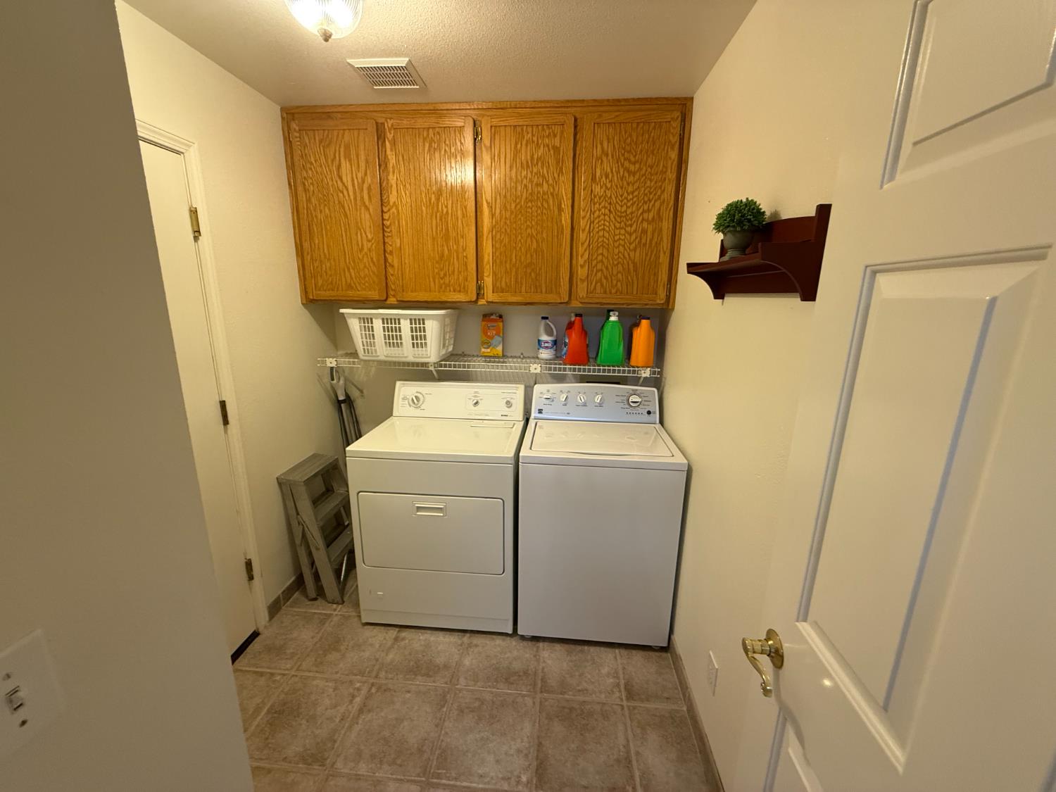 5532 W Wathen Ave, Fresno, CA 93722