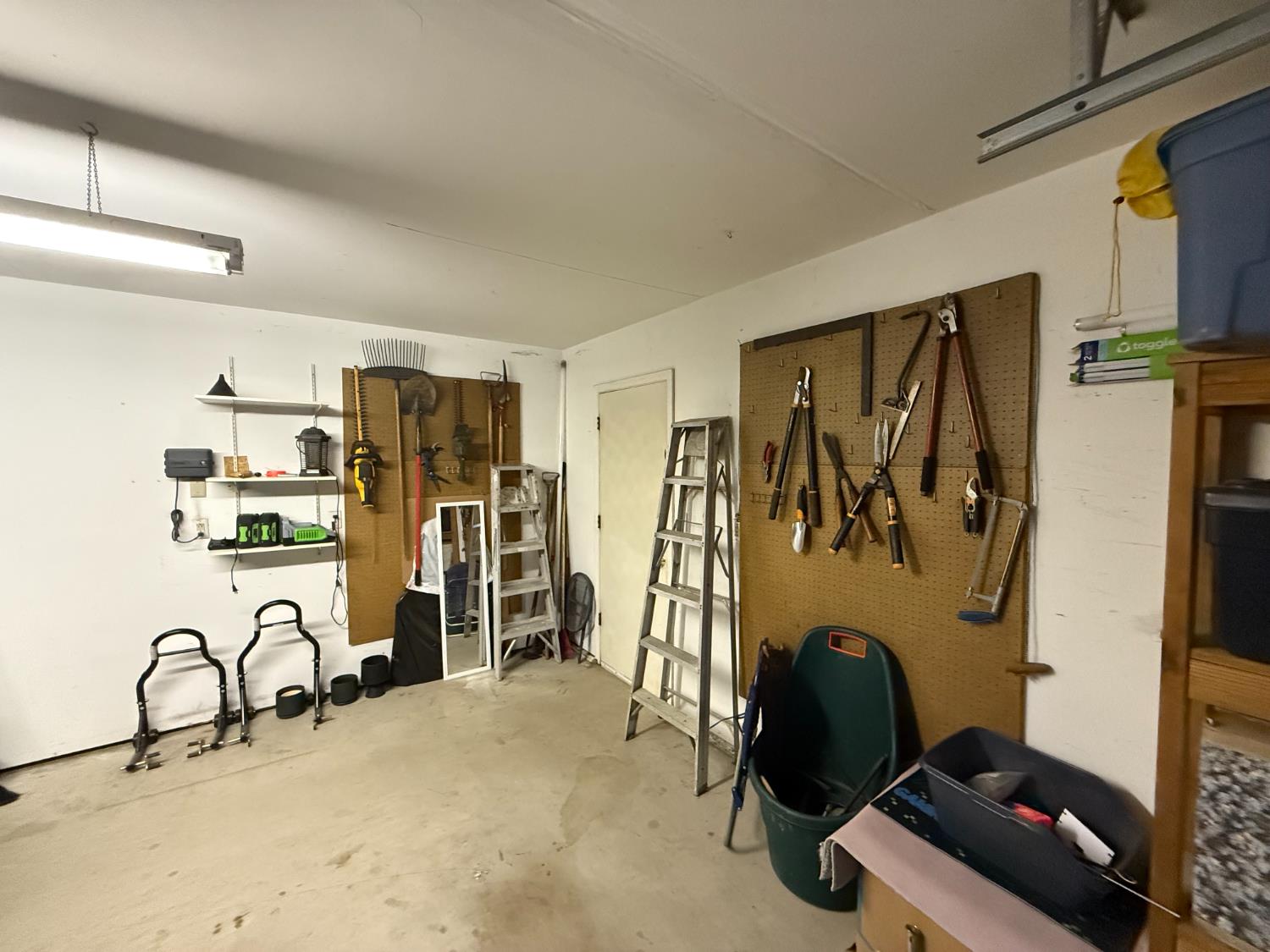 5532 W Wathen Ave, Fresno, CA 93722