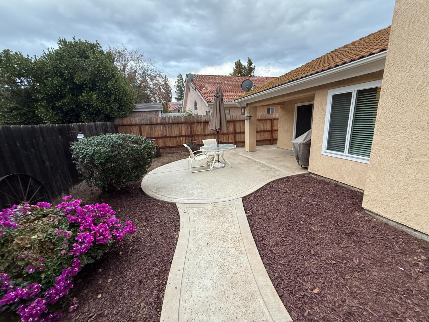 5532 W Wathen Ave, Fresno, CA 93722