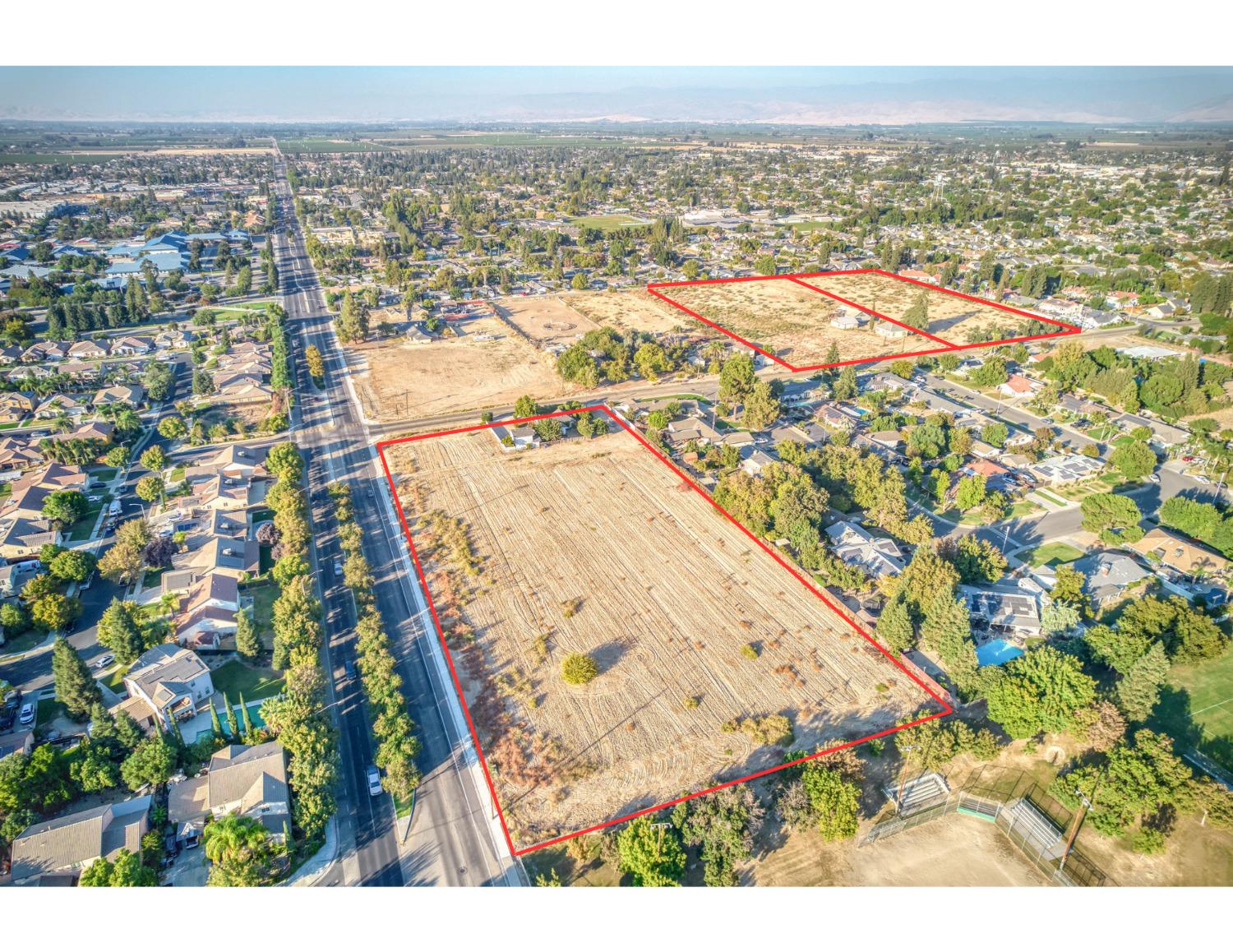 2599 Almond Ave, Sanger, CA 93657