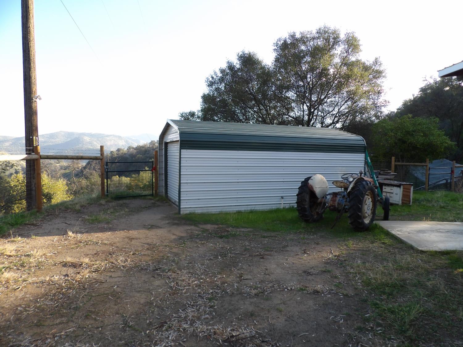 38967 Deerbrook Ln, Yokuts Valley, CA 93675