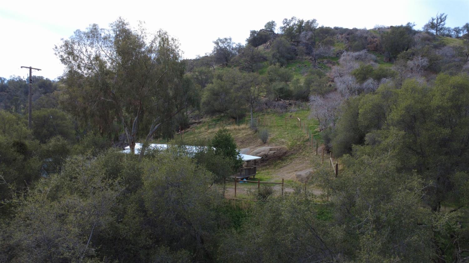 38967 Deerbrook Ln, Yokuts Valley, CA 93675