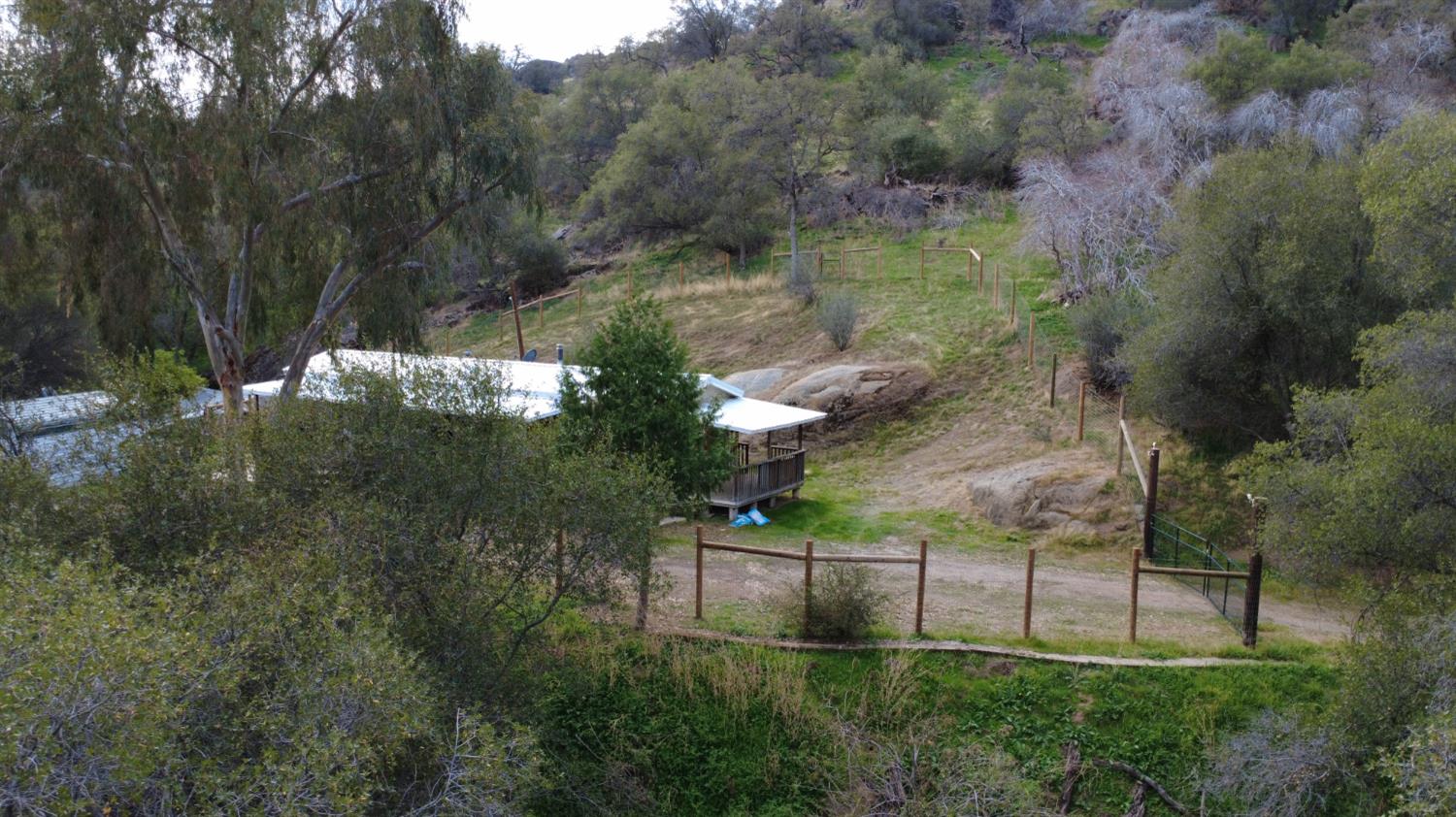 38967 Deerbrook Ln, Yokuts Valley, CA 93675