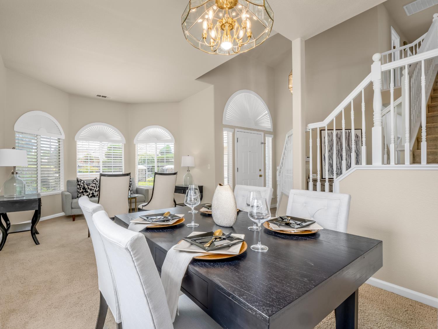 10168 N Rowell Ave, Fresno, CA 93730