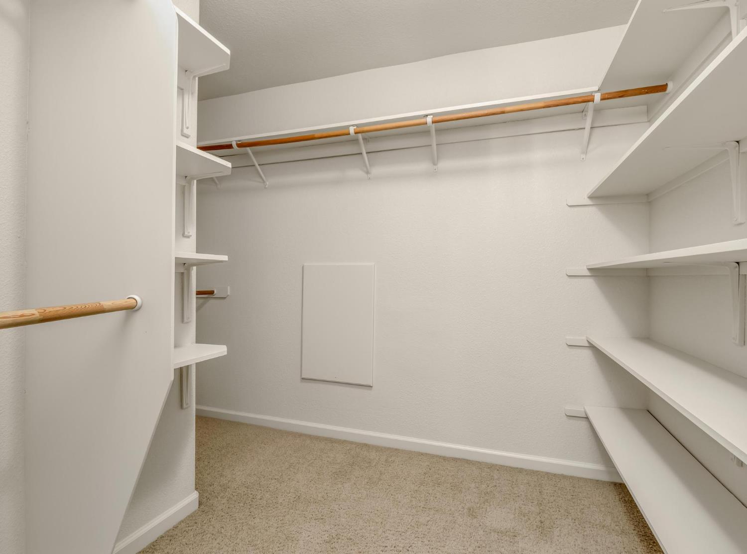 10168 N Rowell Ave, Fresno, CA 93730