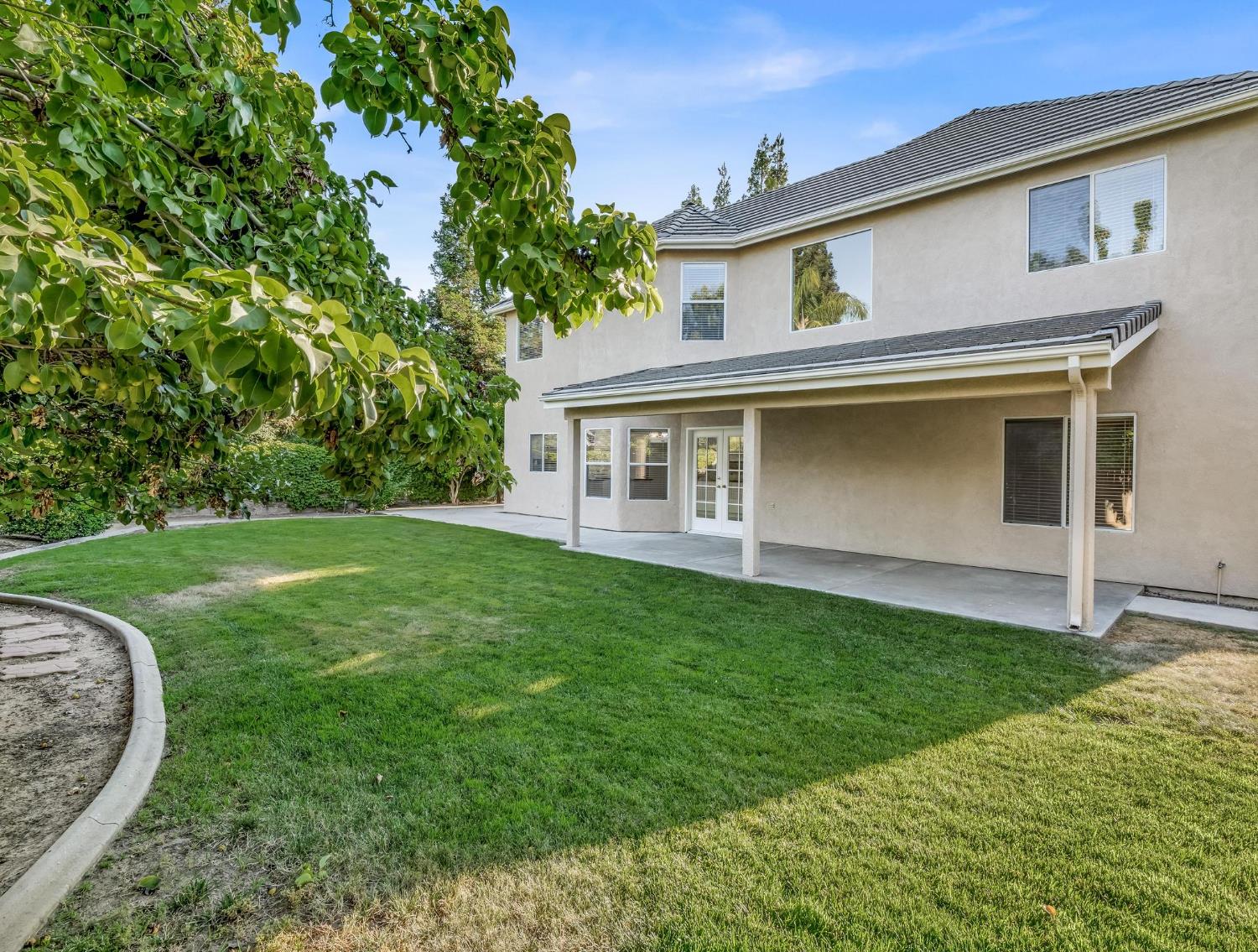 10168 N Rowell Ave, Fresno, CA 93730