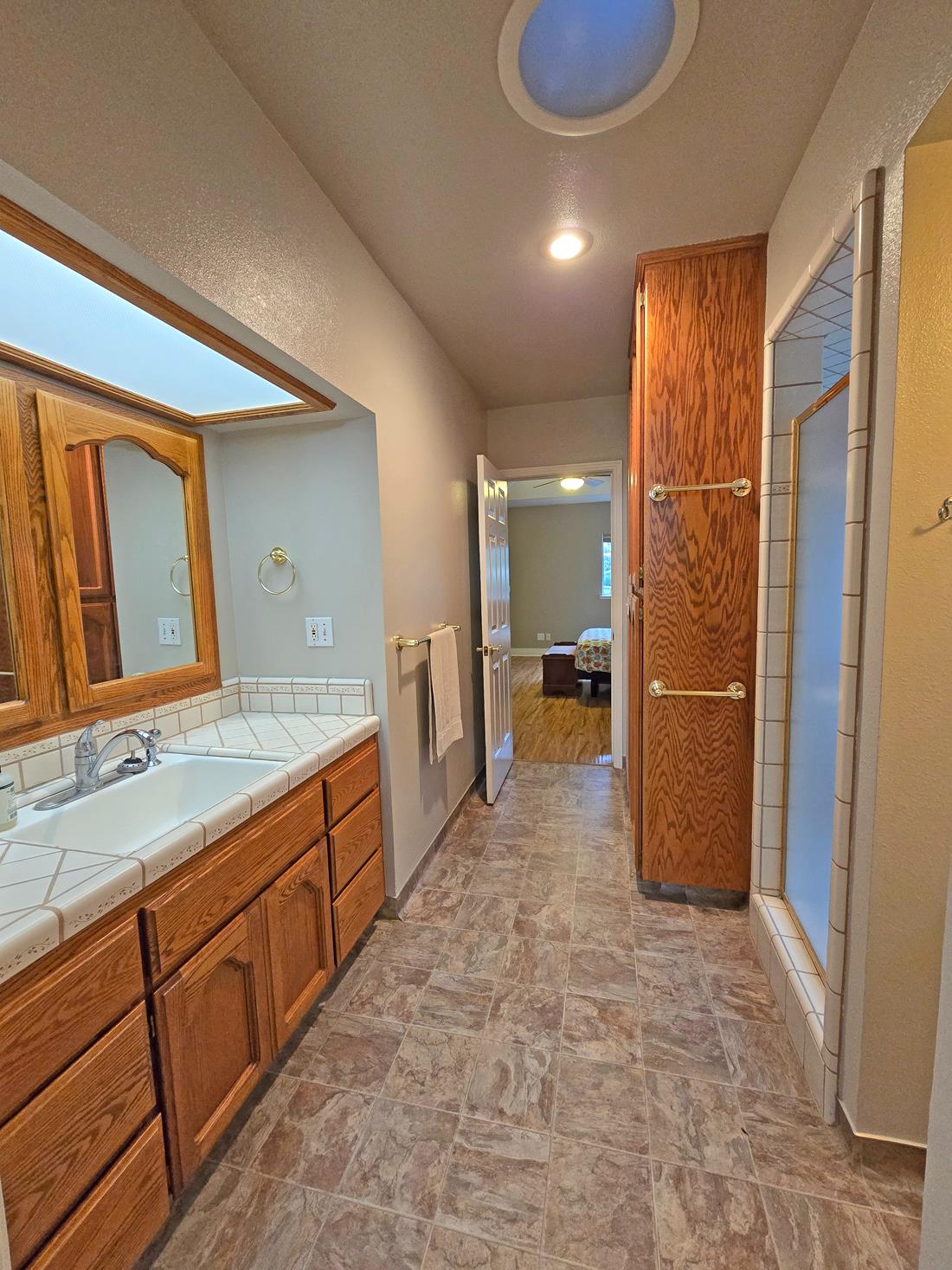 6711 N Chestnut Ave, Fresno, CA 93710