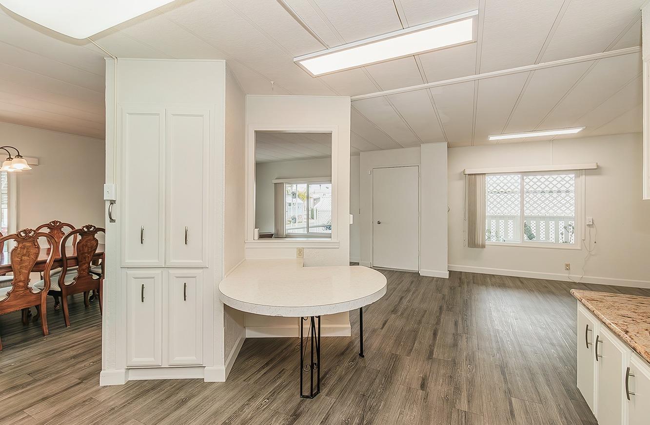 221 W Herndon Ave #192, Pinedale, CA 93650