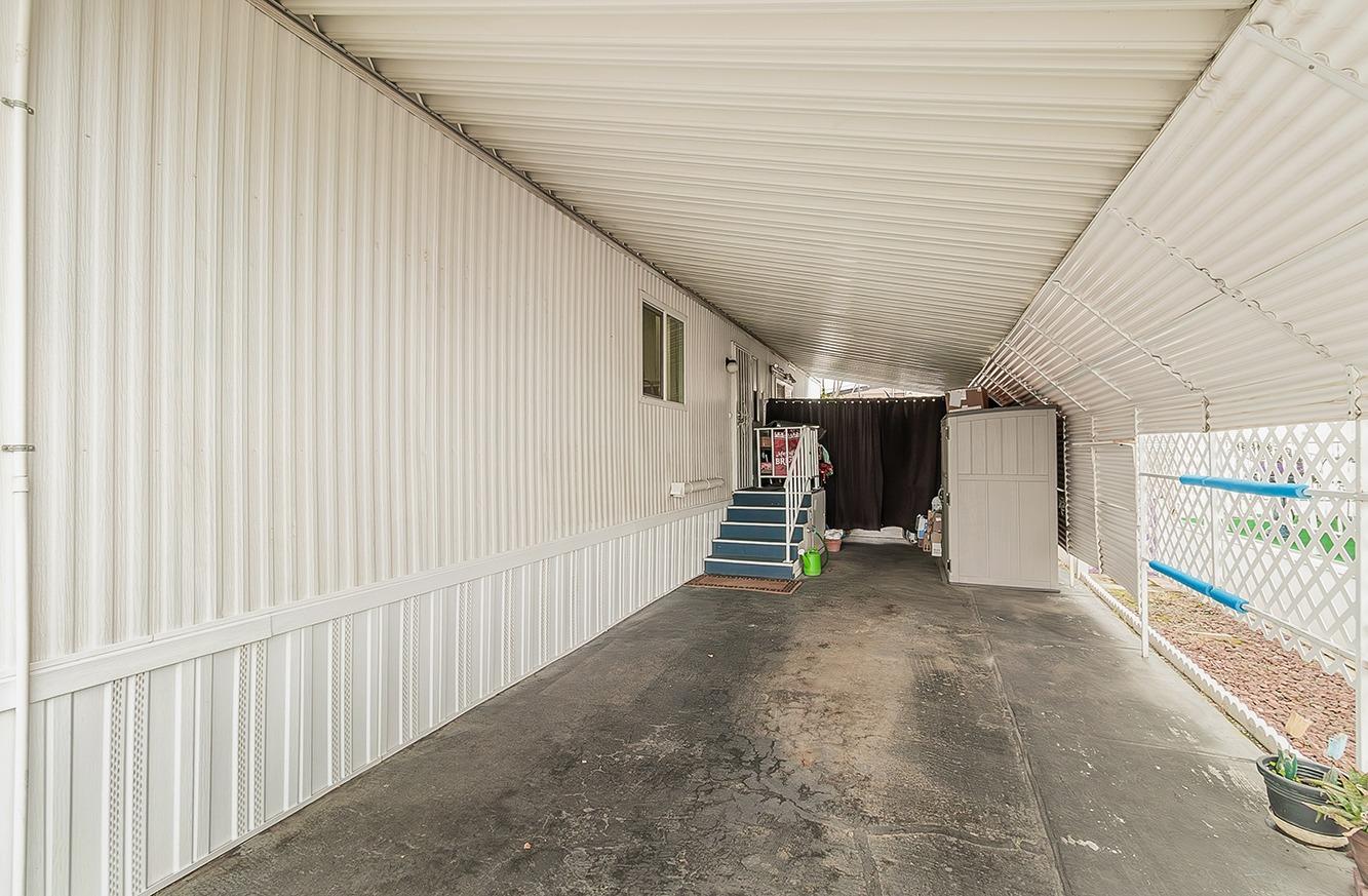 221 W Herndon Ave #192, Pinedale, CA 93650