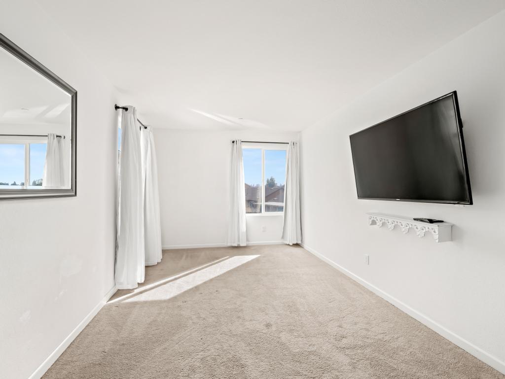 5774 E Beck Ave, Fresno, CA 93727