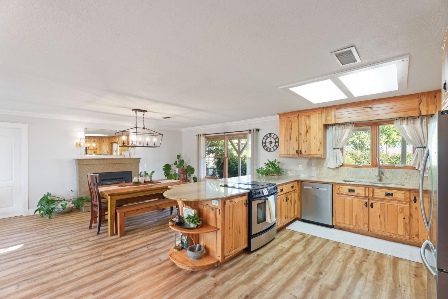 14734 Road 36, Madera, CA 93636