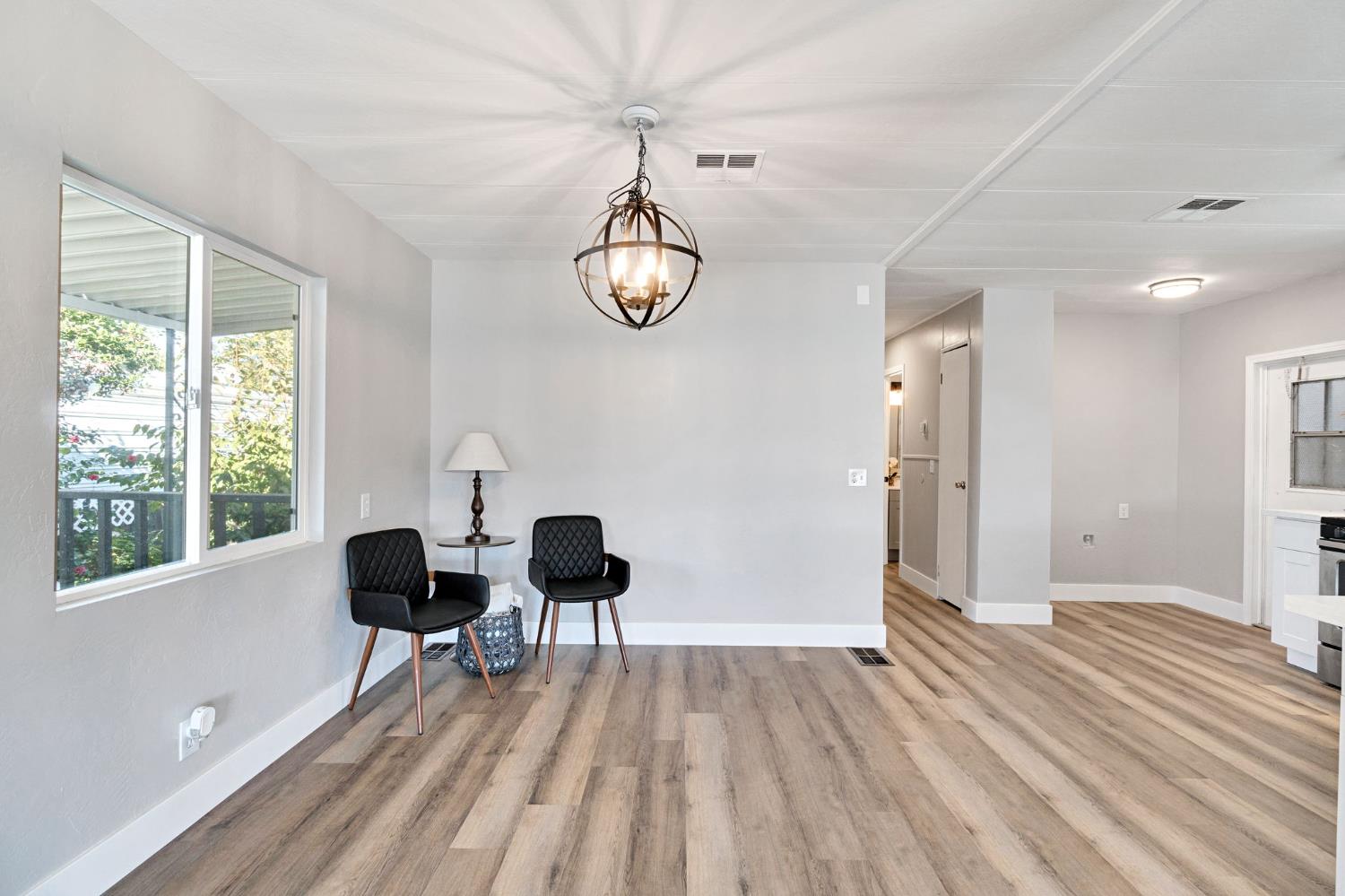 1218 E Cleveland Ave #153, Madera, CA 93638