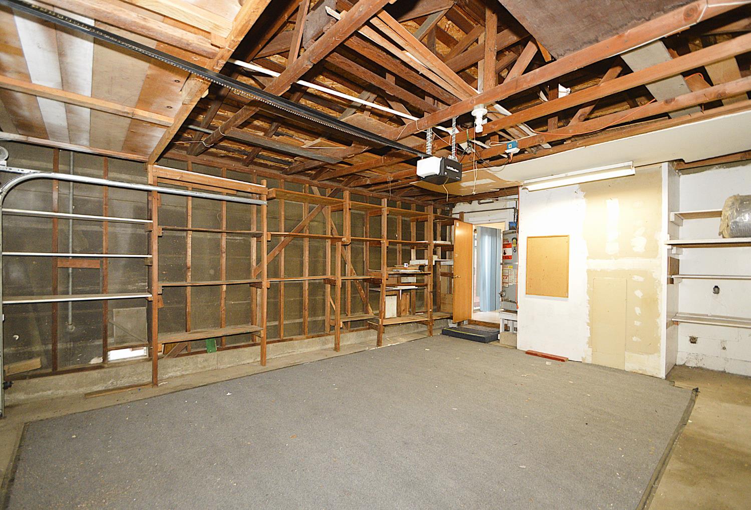 3860 E Rialto, Fresno, CA 93726