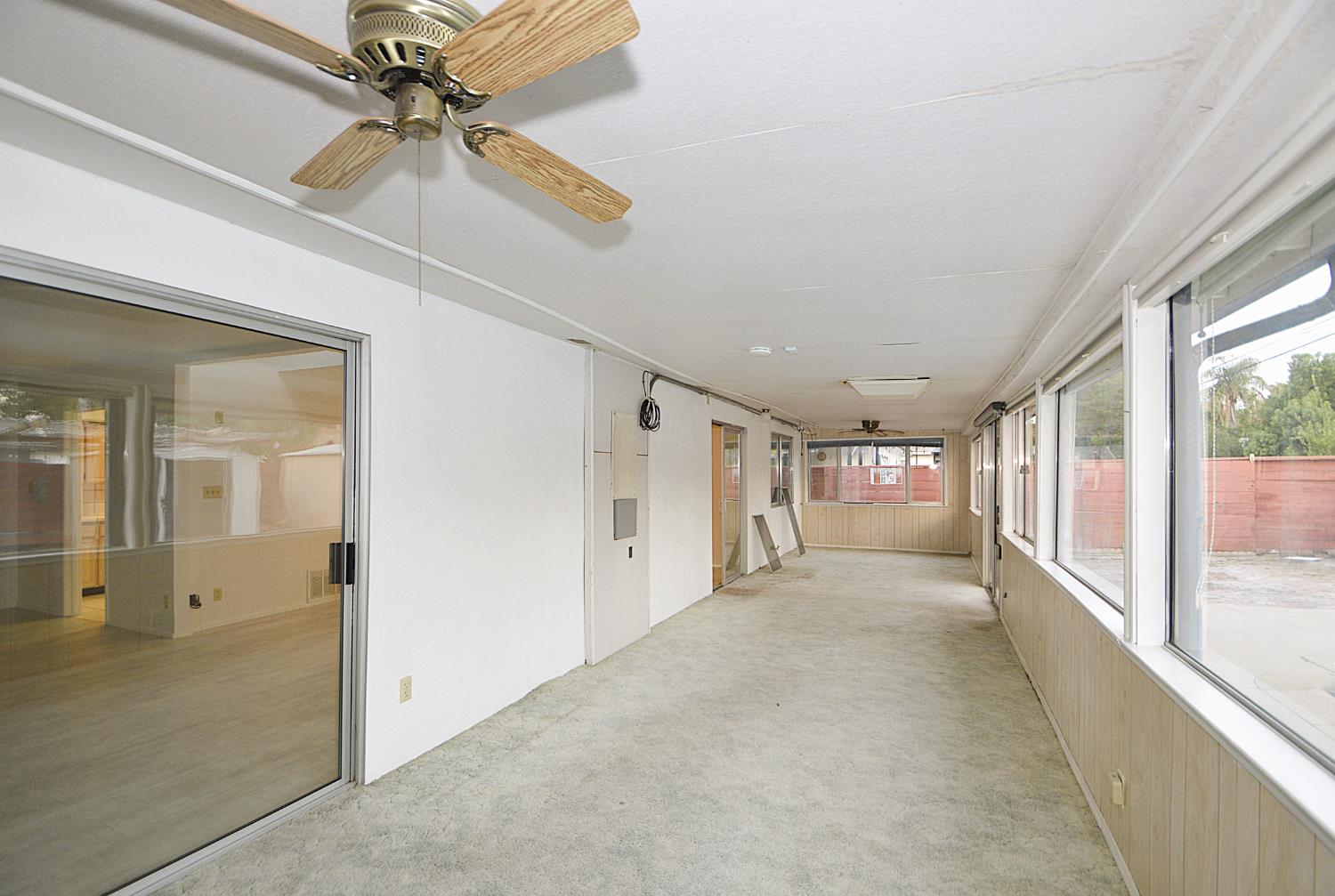 3860 E Rialto, Fresno, CA 93726