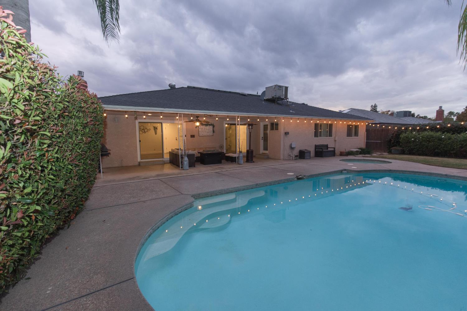 680 E Birch Ave, Fresno, CA 93720