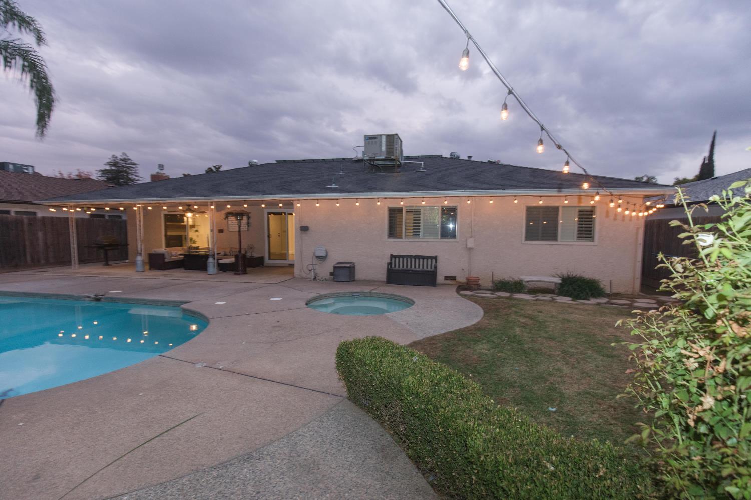 680 E Birch Ave, Fresno, CA 93720