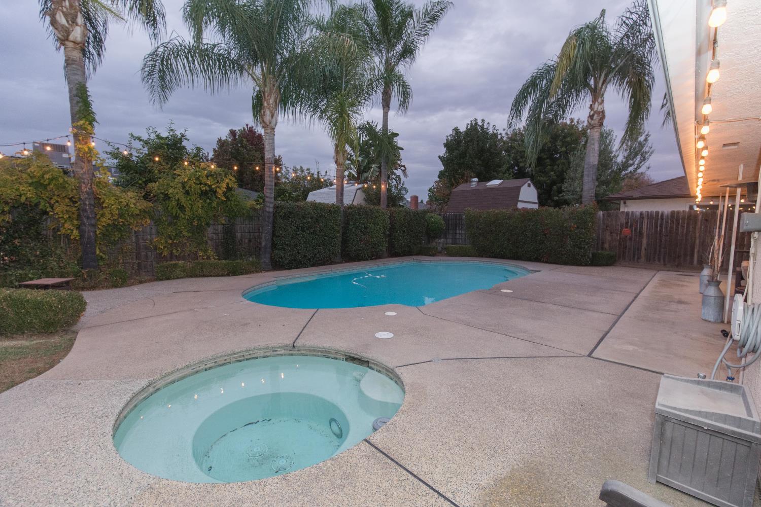 680 E Birch Ave, Fresno, CA 93720