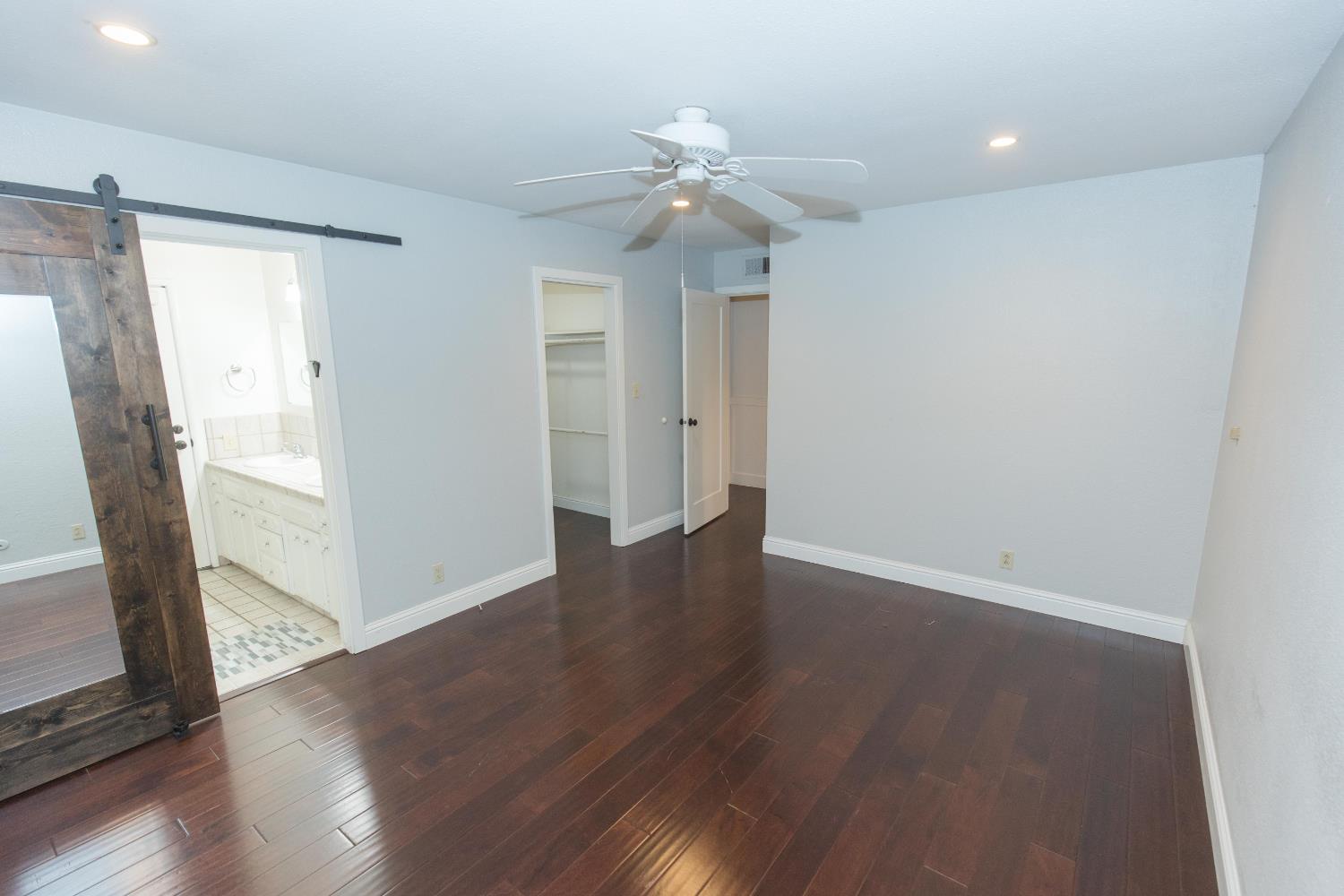 680 E Birch Ave, Fresno, CA 93720